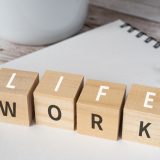 家庭と両立できる？電気主任技術者のワークライフバランスを解説